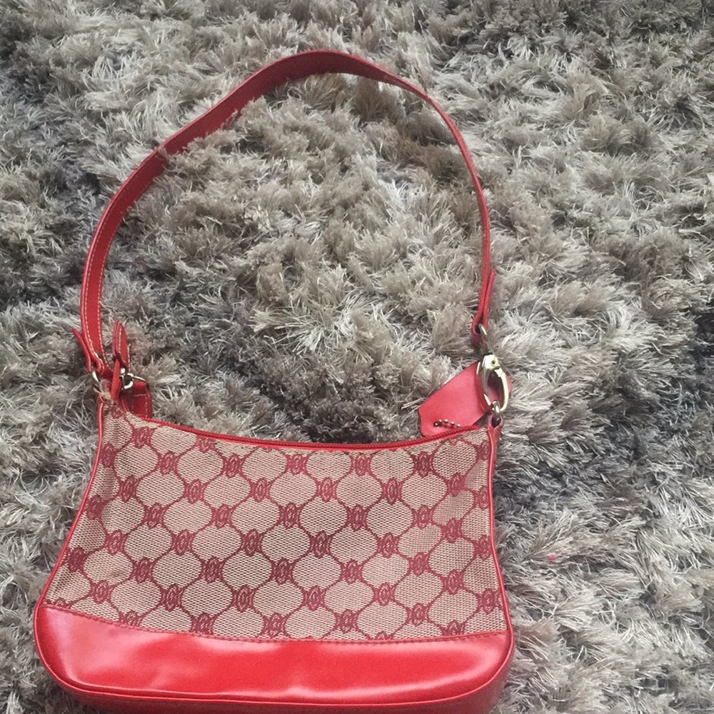 A purse